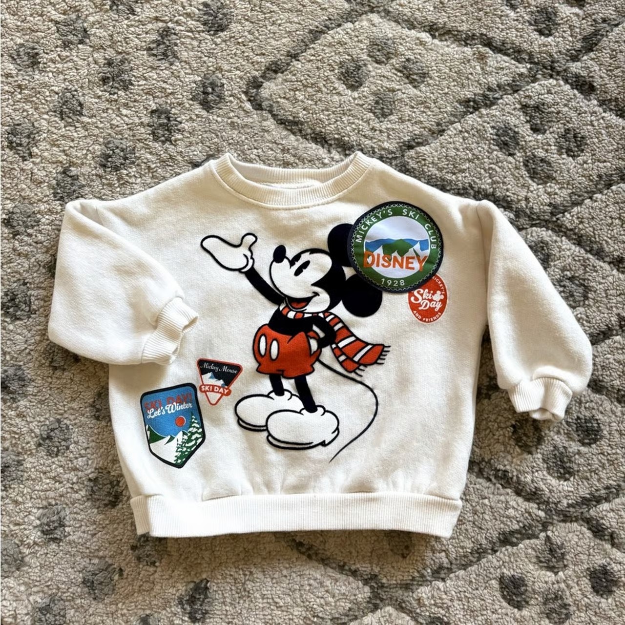 Zara Disney Mickey Mouse mountain explorer sweatshirt